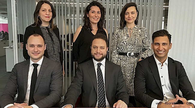 Demir Hayat İle Evdeki bakıcım İş Birliği Yaptı