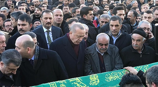 Cumhurbaşkanı Erdoğan depremde hayatını kaybedenlerin cenaze namazına katıldı