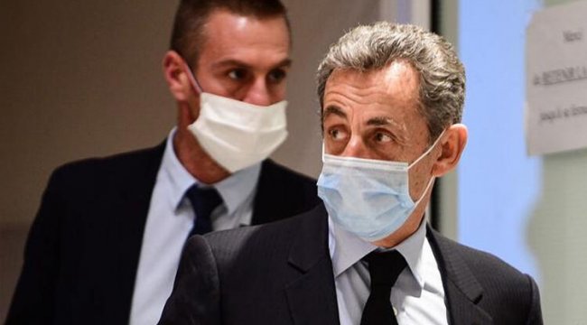 Fransa eski Cumhurbaşkanı Sarkozy'e hapis cezası