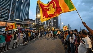 Sri Lanka'da yakıt problemi sebebiyle okullar kapatıldı