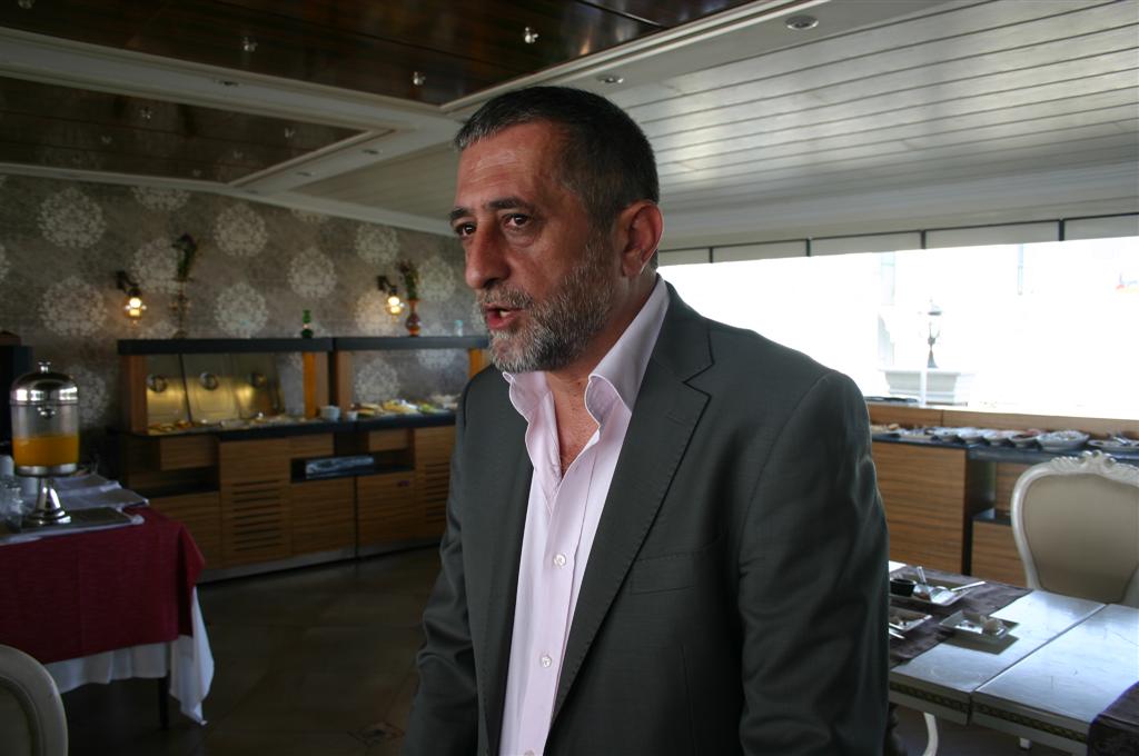 İkbal Turizm’den Şehit ailelerine ücretsiz umre