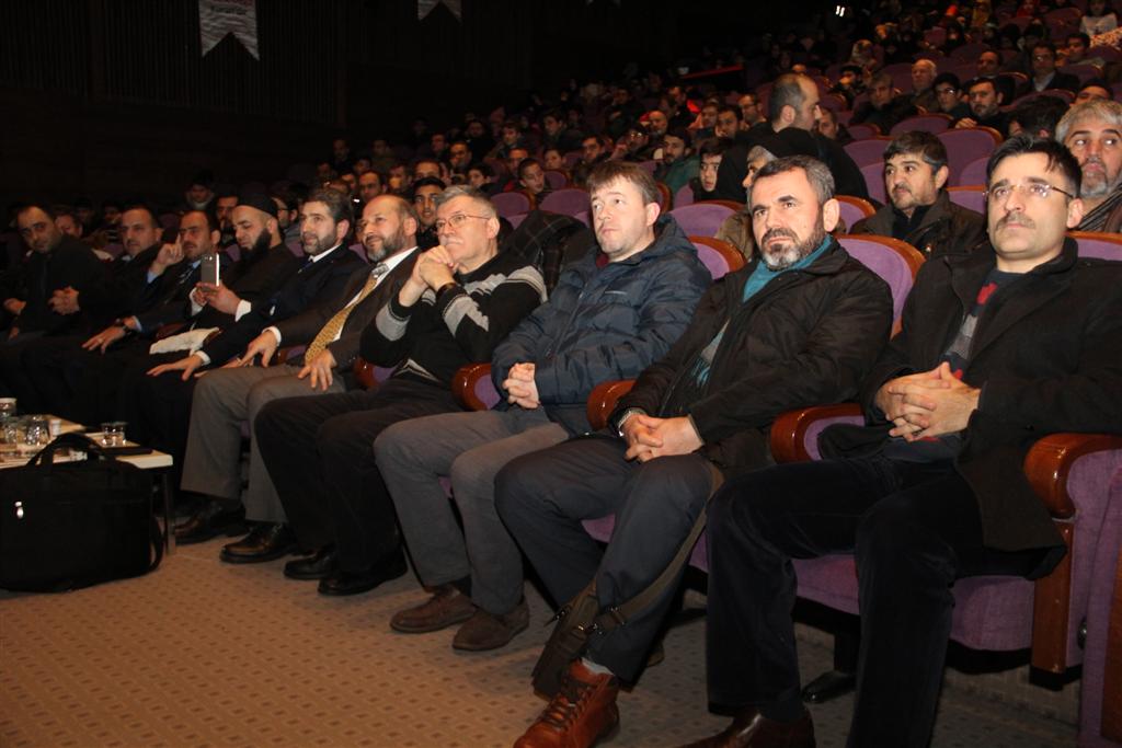 Mekke’nin Fethi “İslam Kavmiyetçiliği Değil Kardeşliği Tesis Etmiştir”