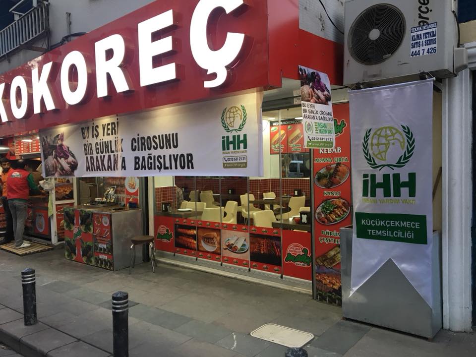 Sefaköy esnafında Arakan’a yardım 