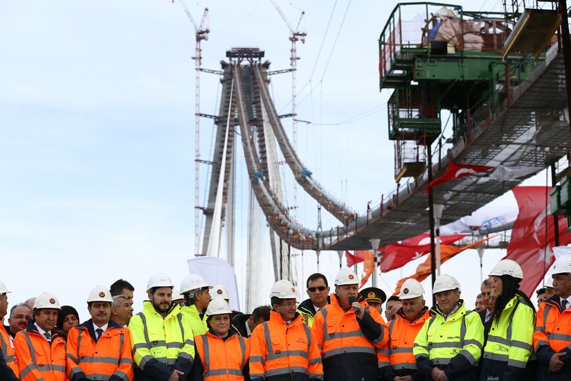 3.cü Köprü Yavuz Sultan Selim Köprüsünün Son Tabliyesi Yerleştirildi