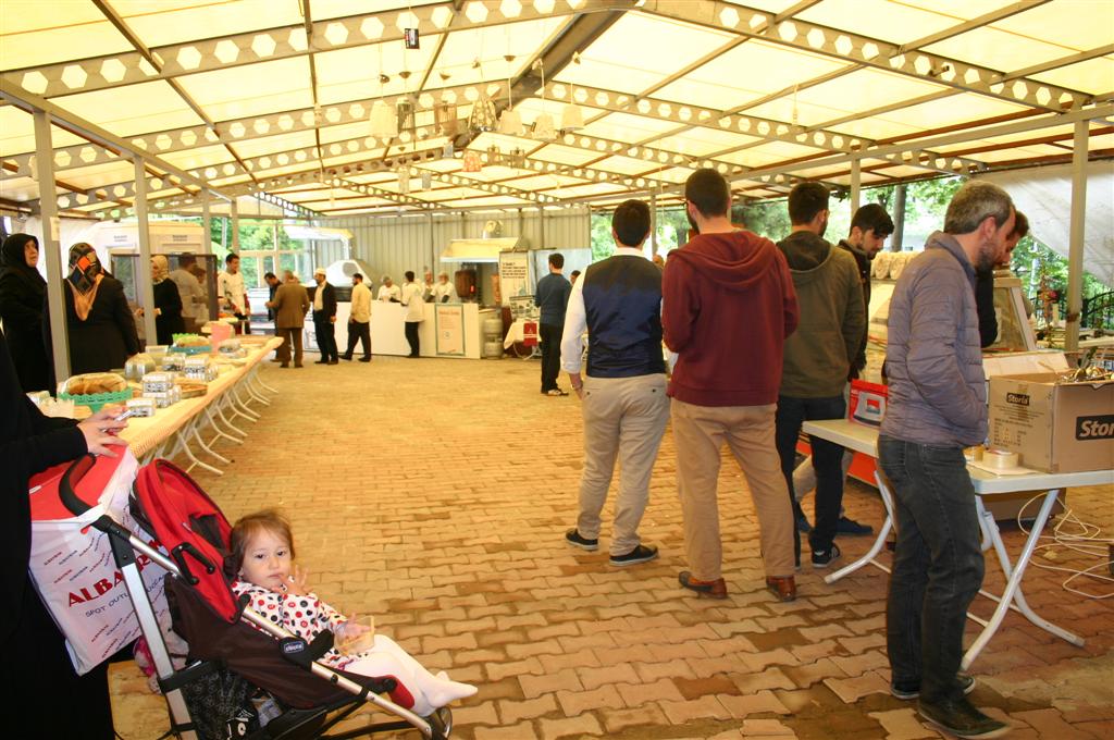  Bayrampaşa Kocatepe Camii Kermesi sizleri bekliyor