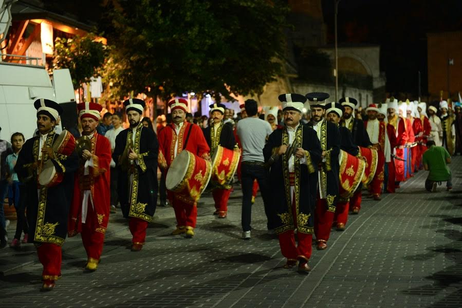 Fatih Sultanahmet’te,Tarihi Baklava Alayı’nın 2.cisi düzenlendi 