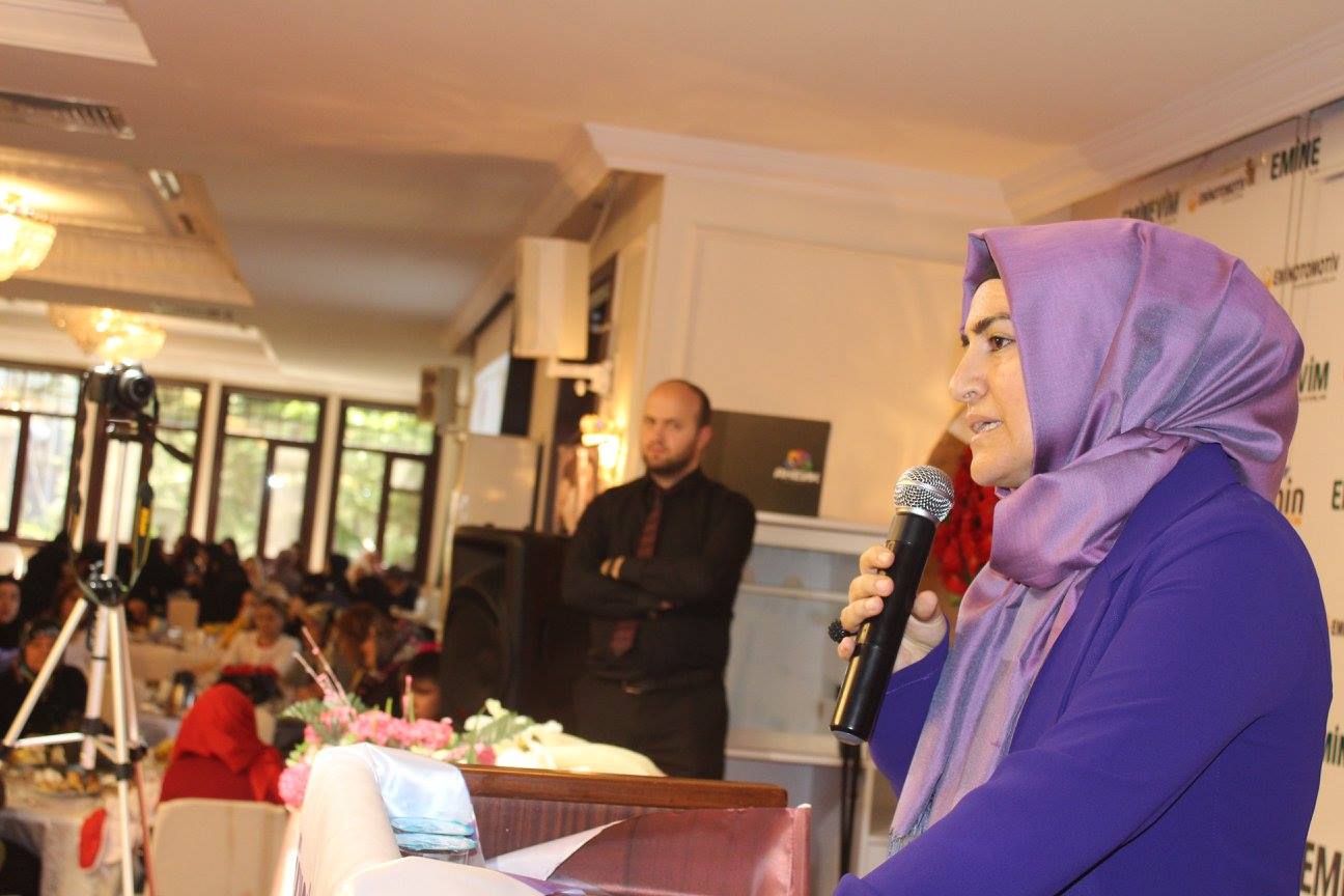 Eğitim Birsen Öncü Kadınları Muhacir Annelerle Buluştu