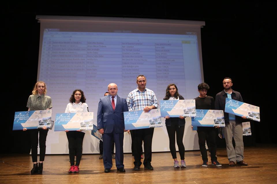 Küçükçekmece'li Liseli Gençler