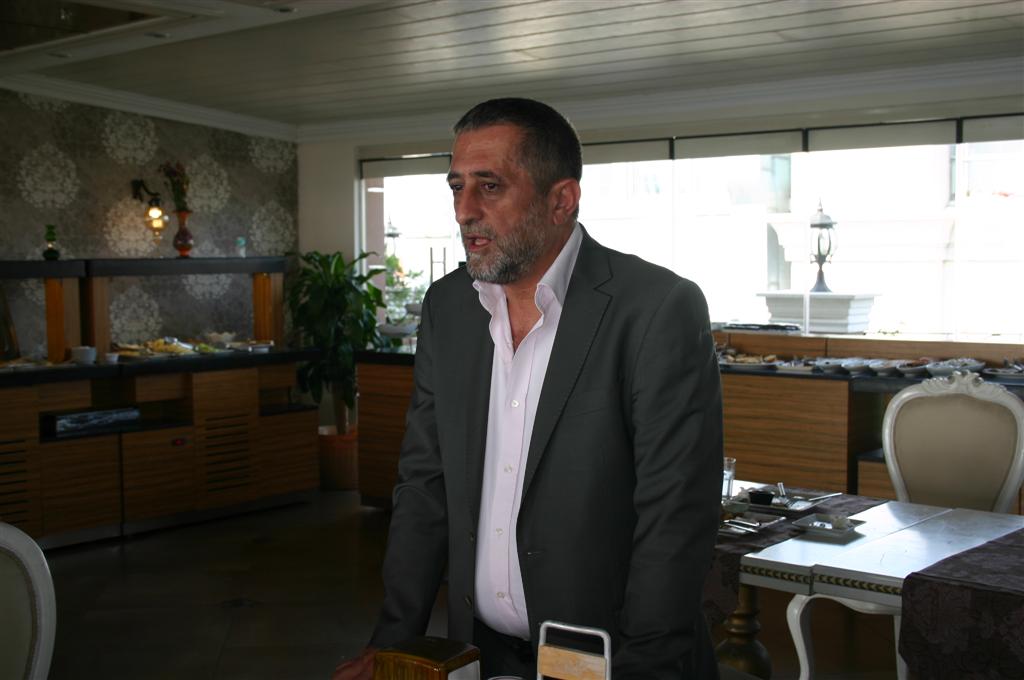 İkbal Turizm’den Şehit ailelerine ücretsiz umre