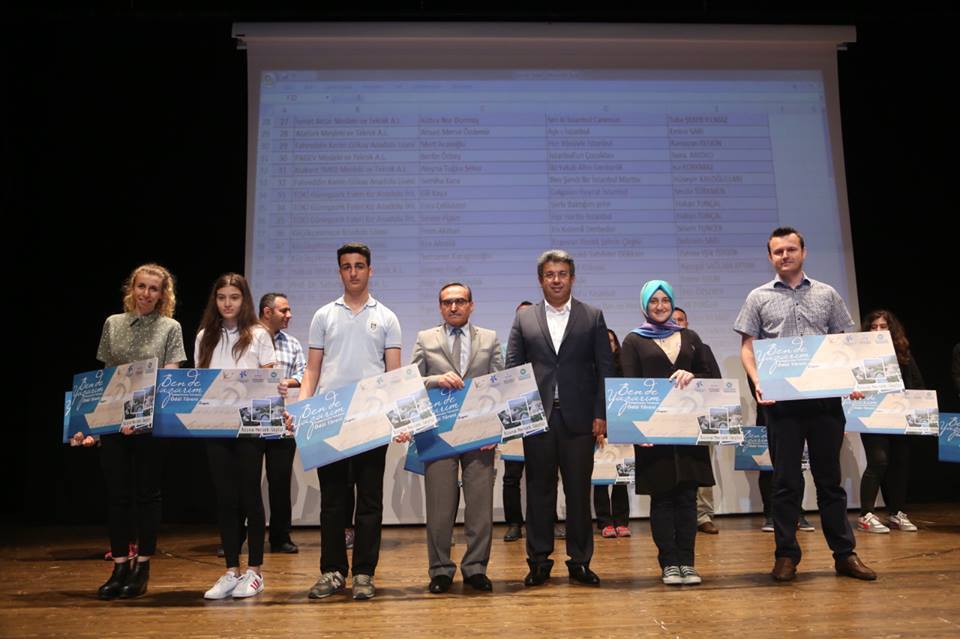 Küçükçekmece'li Liseli Gençler