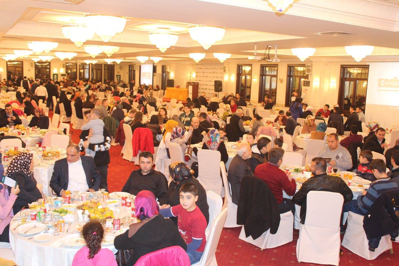 Eminevimde tapu teslim etmeye devam ediyor
