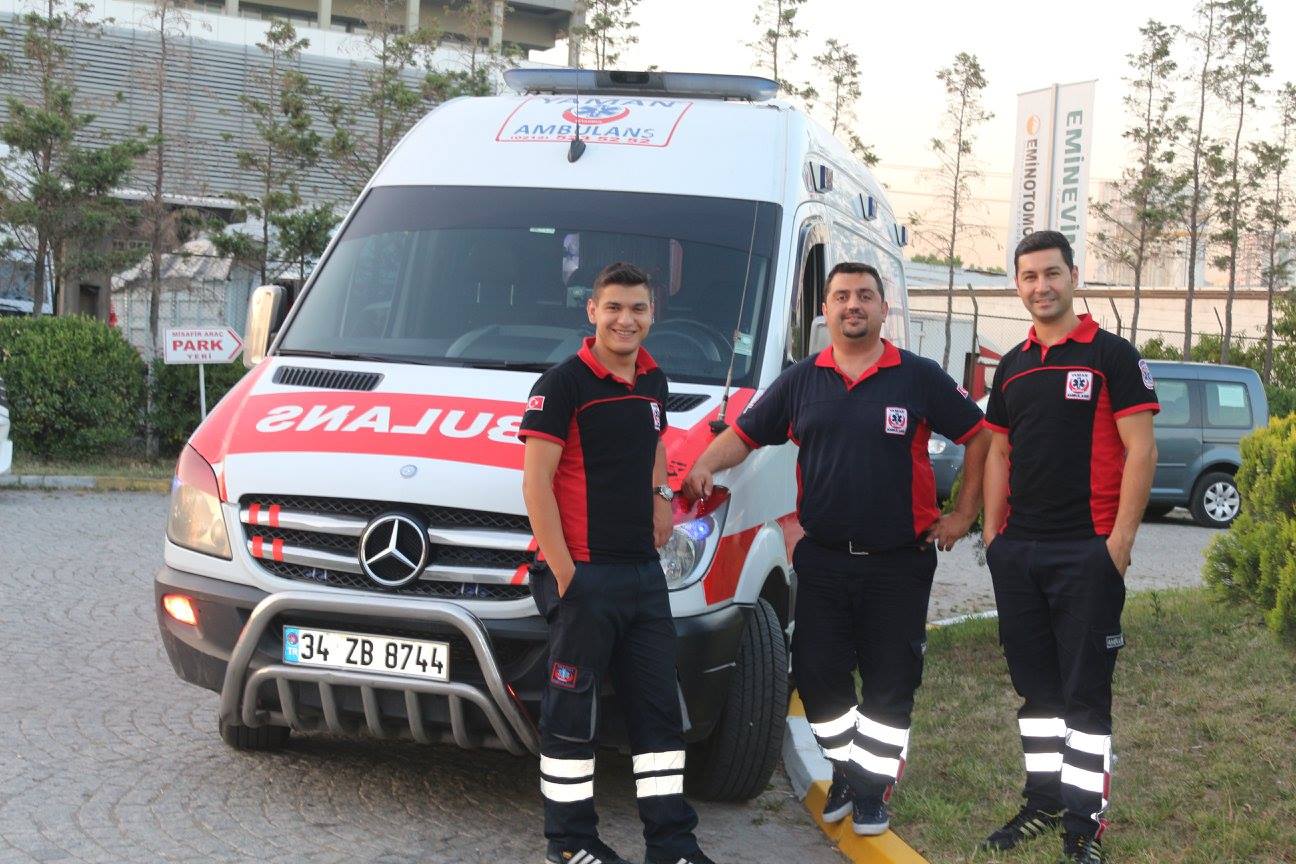 Emin Evim Çalışanları Ve Müşterileri İle İftarda Buluştu