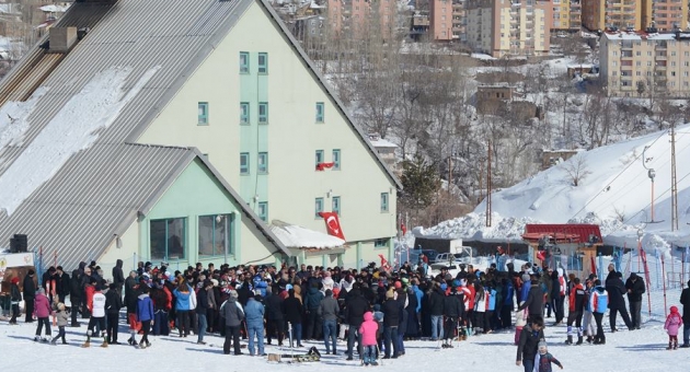 Bitlis'te Kayak Festivali Başladı