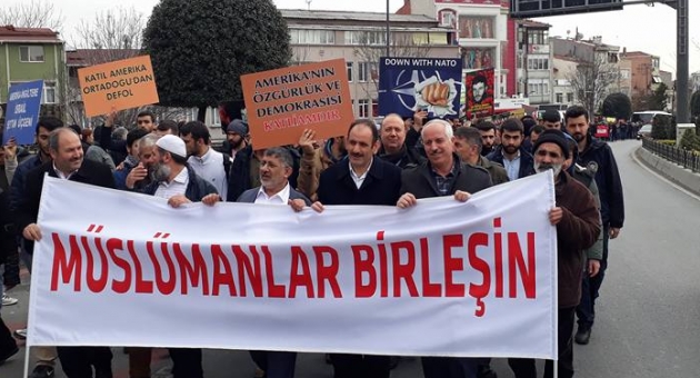 Yürüyüş İle Anıldı