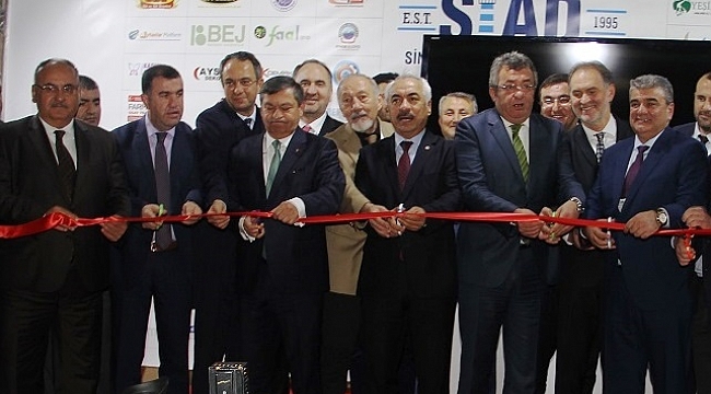 (SİAD) düzenlediği 1. Sinop İş Dünyası ve Girişimci Forumu İstanbul Fuar Merkezi'nde