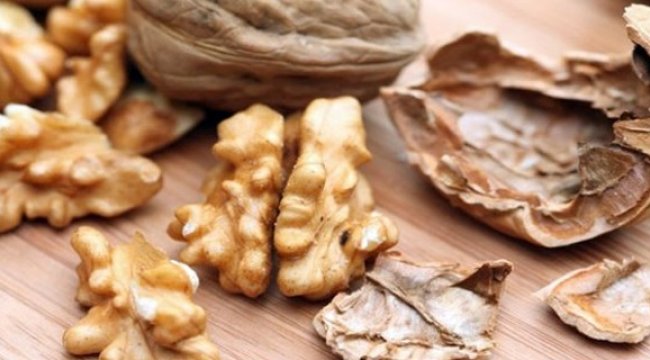 Ceviz erkeklere iyi geliyor!
