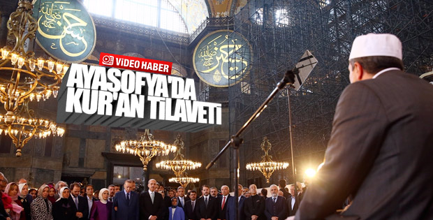 Ayasofya'da Kuran Tilaveti Yapıldı