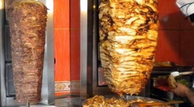 Tarihi geçmiş tavuğu alıp döner yapıyorlar!