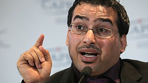 Bush'a Ayakkabı Fırlatan Gazeteci Milletvekili Adayı Oldu