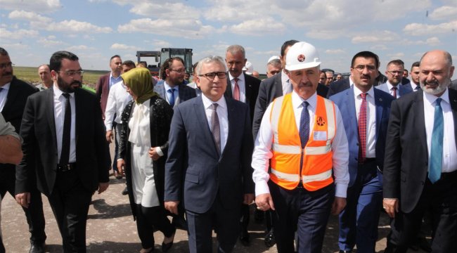 Bakan Arslan'dan Niğde'ye havalimanı ve hızlı tren müjdesi