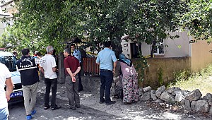 Arazi kavgasında araya giren kardeşinin eşini vurdu