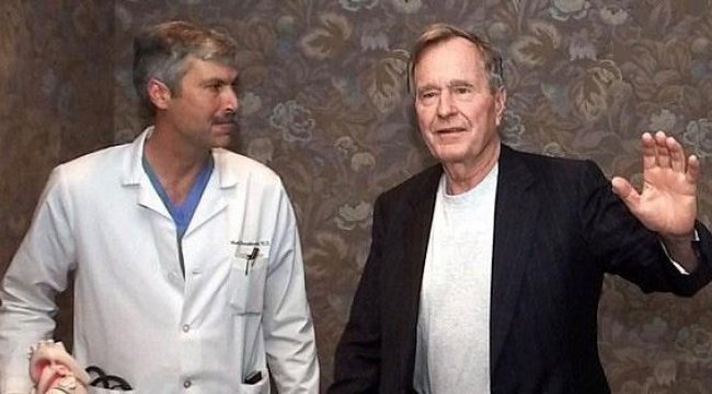 Baba Bush’un eski doktoru öldürüldü