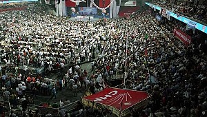 CHP'de imza toplama süreci tamamlandı! Muhaliflerden ilk açıklama...