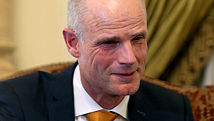 Hollandalı bakana göre ırkçılık genetik