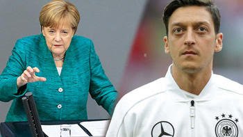 Mesut Özil'e Tam Destek