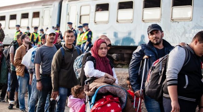 Rusya'dan Suriye'de eve dönüş için yeni adım: Sığınmacı kabul merkezi kuruldu