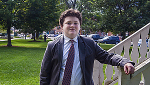 14 yaşında Demokrat Parti'den vali adayı oldu