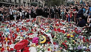 Barselona'daki terör saldırılarının kurbanları anıldı