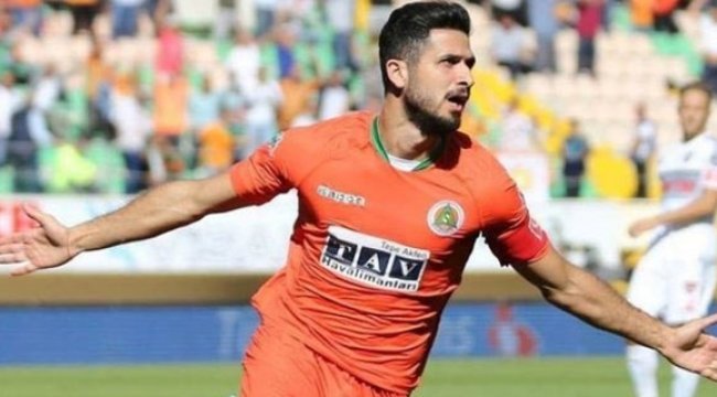 Başakşehir, Emre Akbaba transferinde mutlu sona ulaştı