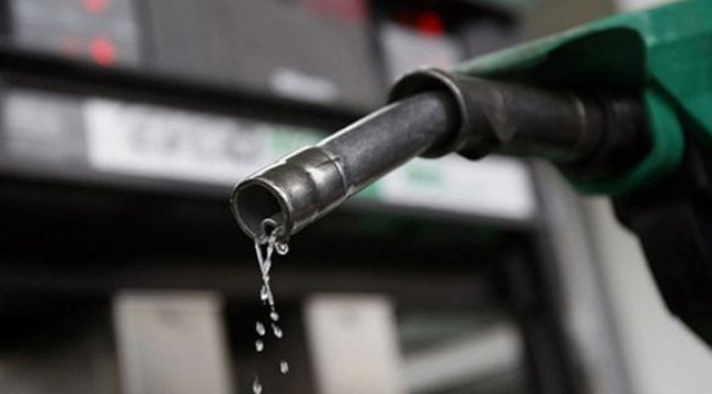 Benzin ve motorine zam pompaya yansıtılmadı