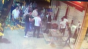 Cami avlusunda dehşet!