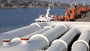 Çin, İran gaz sahasında çoğunluk hisseye sahip oldu