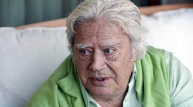 Cüneyt Arkın taburcu edildi
