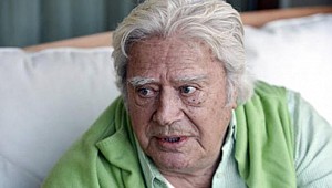 Cüneyt Arkın taburcu edildi