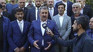 Destici bayram namazını Ankara'da kıldı