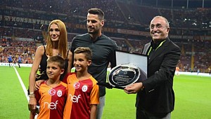 Hakan Balta böyle veda etti