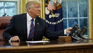  Herkesin gözü önünde arayıp konuştu