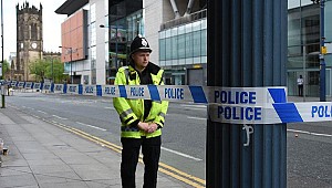 İngiltere’de bir sürücü aracını yayaların üzerine sürdü: Yaralılar var