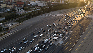 İstanbul çıkışında trafik yoğunluğu oluştu