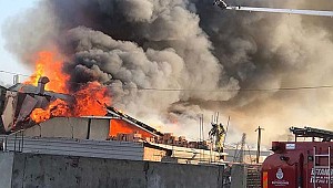 İstanbul'da fabrikada yangın çıktı