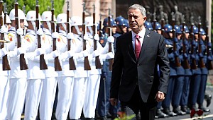 Milli Savunma Bakanı Akar ABD'li mevkidaşıyla görüştü