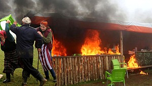 Rize'de, Yaylada Mera İşgal Kavgası Çıktı! Çadır Ateşe Verdiler