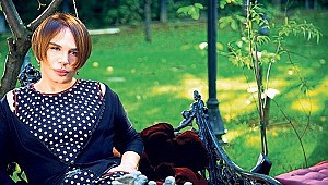 Sezen Aksu Adile Naşit’i unutmadı