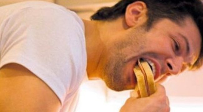 Uyku öncesi yemek kansere davetiye