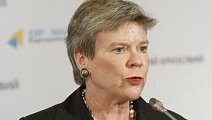 NATO'dan Gürcistan'a destek, Rusya'ya 'askerlerini çek' çağrısı