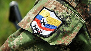 Silah bırakan FARC'ta iç çekişme